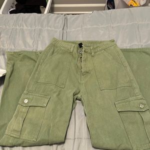 Cider cargo pants, size small